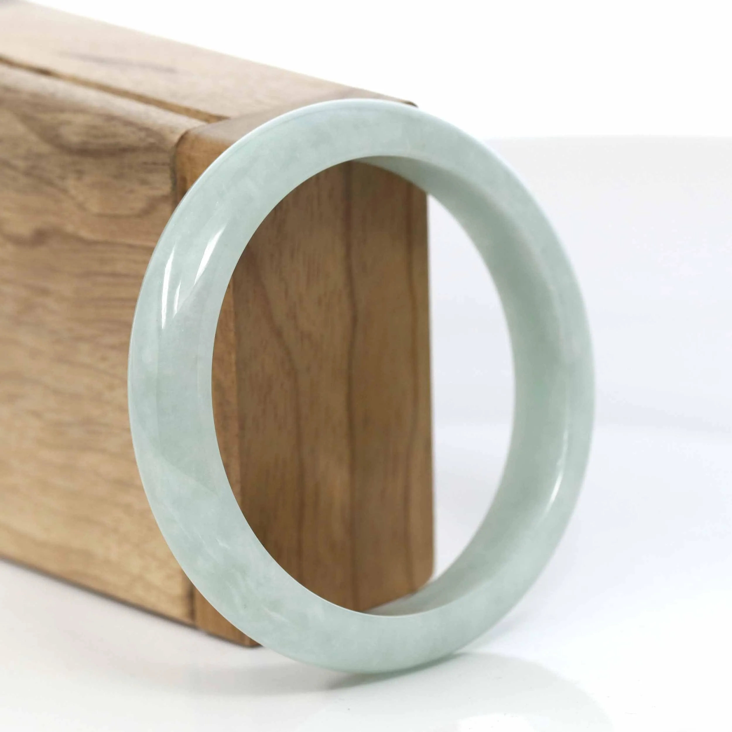 Baikalla "Classic Bangle" Lavender Jadeite Jade Bangle ( 57.73 mm ) #407
