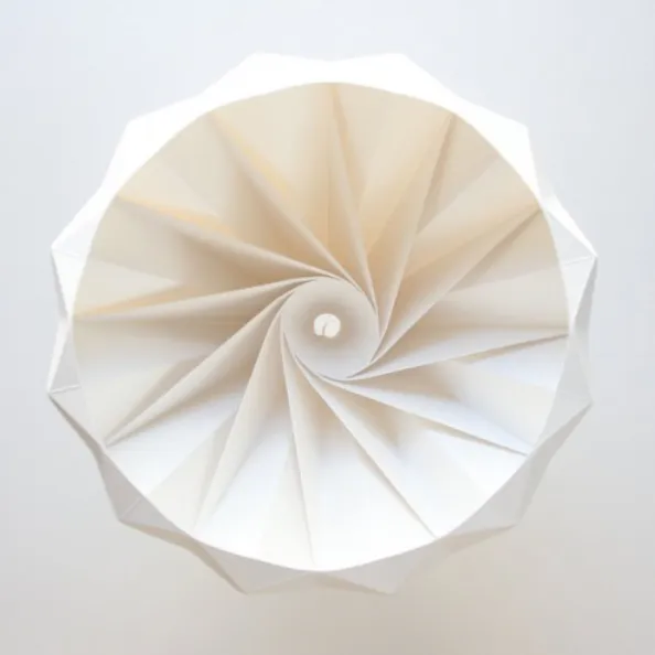 Chestnut paper origami lampshade white