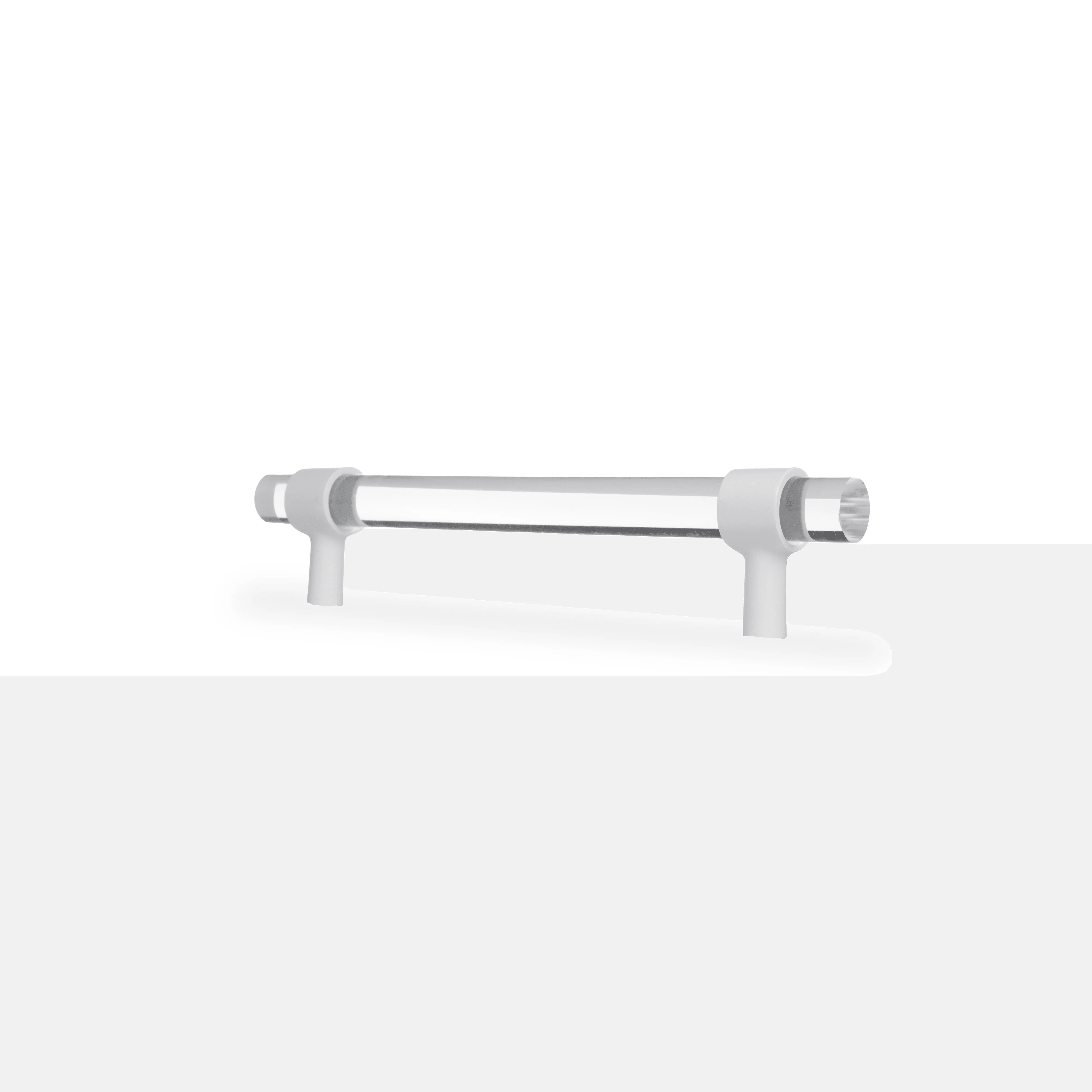 Petra III Handle