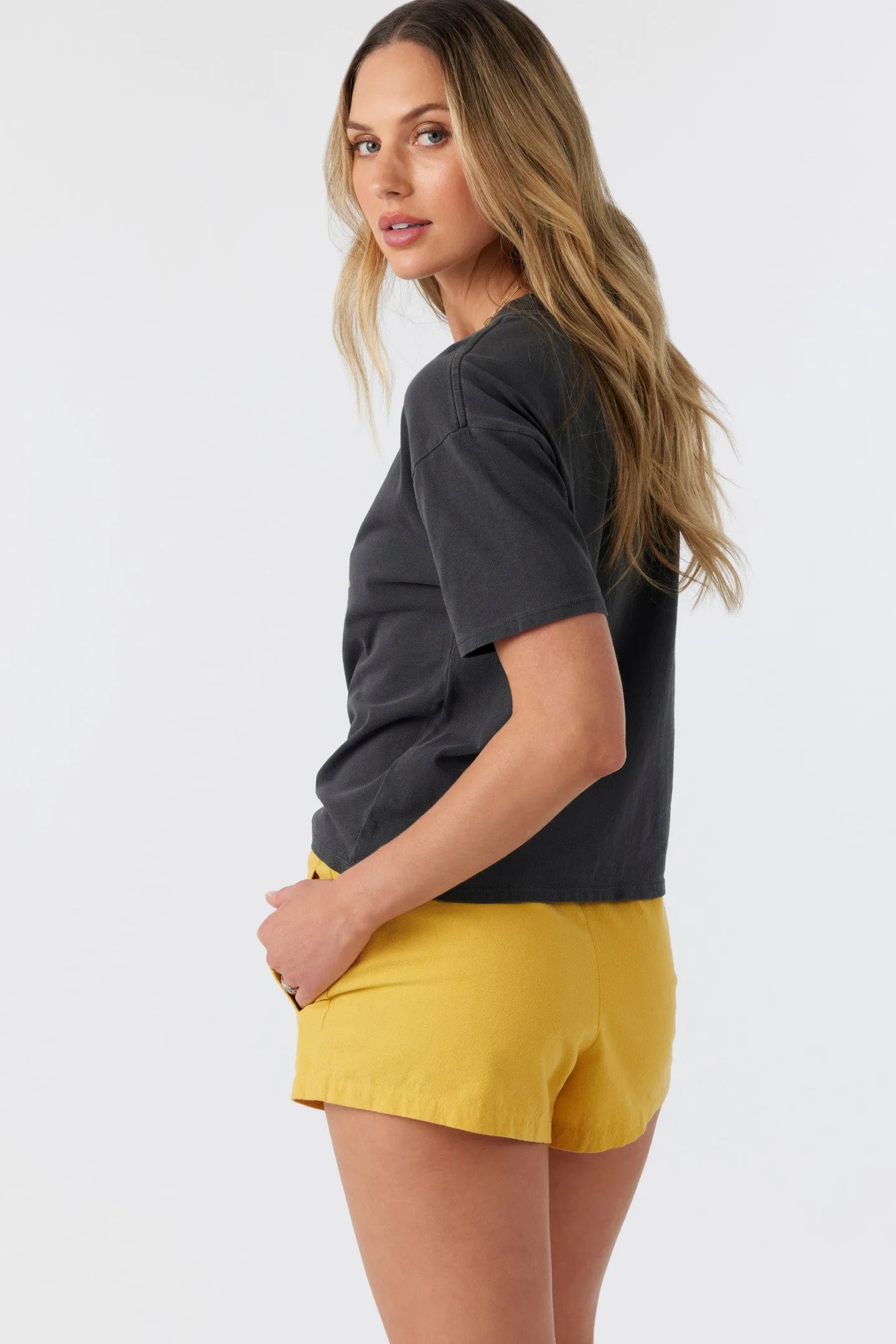 ZORA SHORT